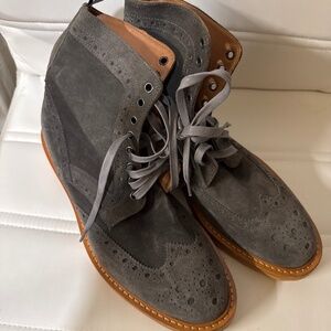 Thomas Dean new grey suede wingtip boots